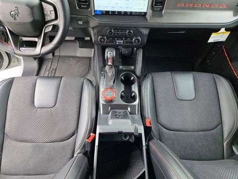 New 2026 Ford Bronco Raptor AWD/4WD image 24
