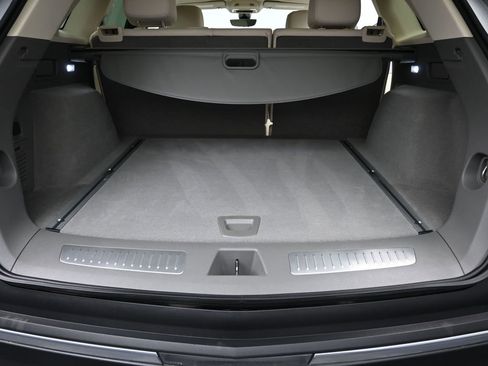 New 2026 Cadillac XT5 Premium Luxury w/ Driver Assist Package image 16