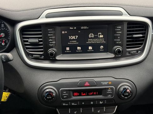 Used 2020 Kia Sorento LX w/ LX I4 Convenience Package AWD/4WD image 10