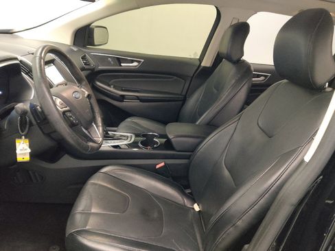 Used 2017 Ford Edge Titanium w/ Equipment Group 301A image 17