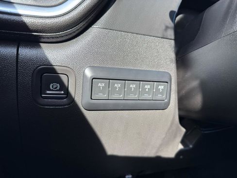 Used 2021 Chevrolet Silverado 2500 LTZ w/ LTZ Plus Package image 26