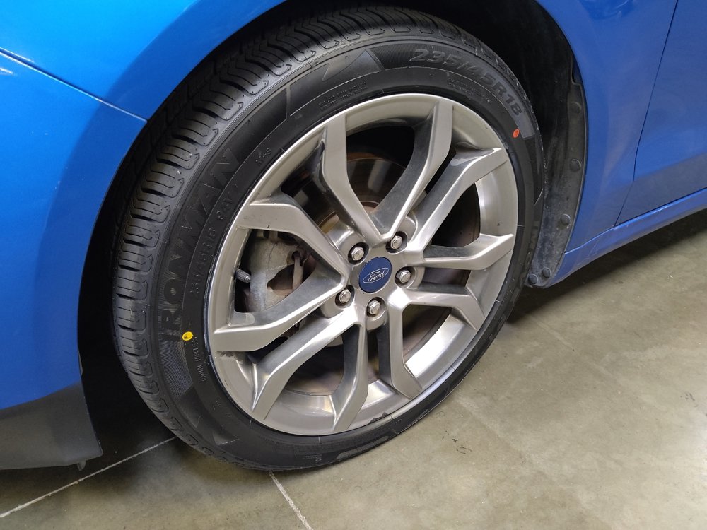 Used 2019 Ford Fusion SEL FWD image 31