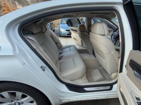 Used 2009 BMW 750Li image 35