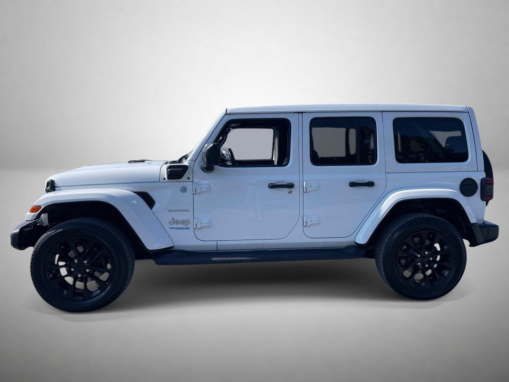 Used 2021 Jeep Wrangler Unlimited Sahara w/ Cold Weather Group AWD/4WD image 6