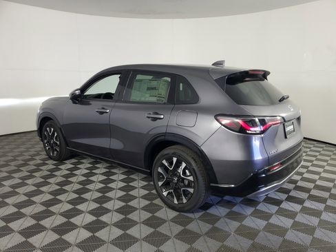 New 2026 Honda HR-V EX-L image 6