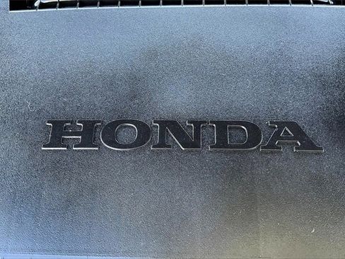 Used 2025 Honda Pilot TrailSport image 32