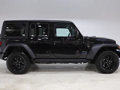 Used 2023 Jeep Wrangler Unlimited w/ Cold Weather Group AWD/4WD image 8