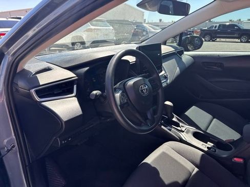 Used 2023 Toyota Corolla LE FWD image 11
