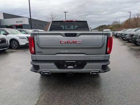 Used 2025 GMC Sierra 1500 Denali image 5