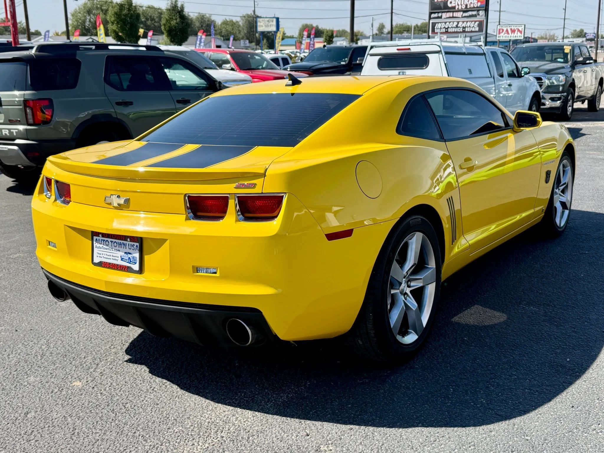 Used 2010 Chevrolet Camaro SS w/ RS Package RWD image 5