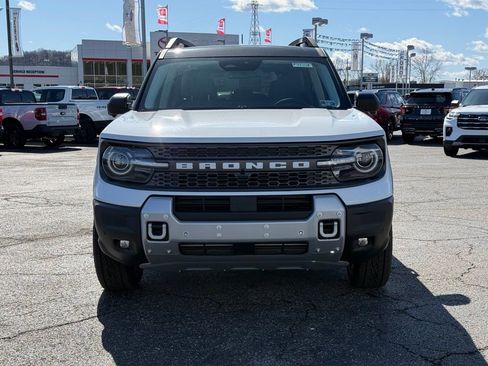 New 2026 Ford Bronco Sport Badlands w/ Badlands Tech Package AWD/4WD image 2