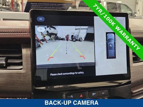 Certified 2024 Ford Expedition Limited image 35