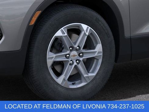 New 2025 Chevrolet Blazer LT w/ Convenience Package image 9