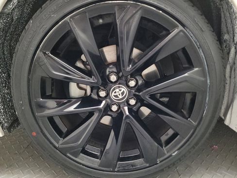 Used 2021 Toyota Corolla SE w/ Carpet Mat Package (TMS) FWD image 31