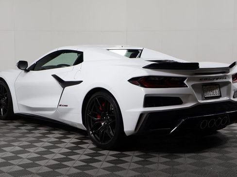 Used 2023 Chevrolet Corvette Z06 w/ Battery Protection Package image 6