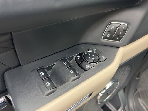 Used 2023 Ford Expedition Max Platinum AWD/4WD image 26