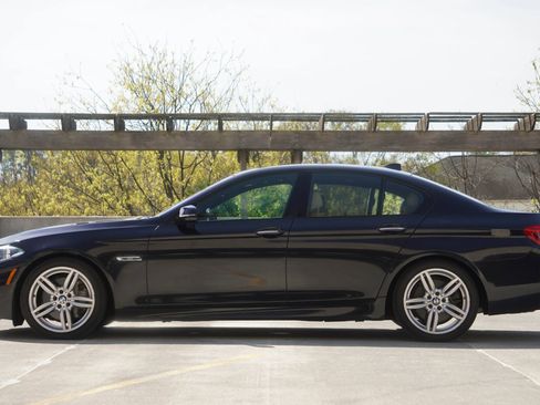 Used 2016 BMW 550i xDrive Sedan AWD/4WD image 16
