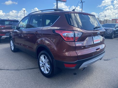 Used 2018 Ford Escape SEL AWD/4WD image 3