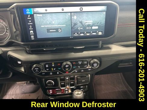 Used 2024 Jeep Wrangler Unlimited Rubicon w/ Safety Group image 5
