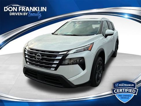 Certified 2024 Nissan Rogue SV w/ SV Premium Package AWD/4WD image 1