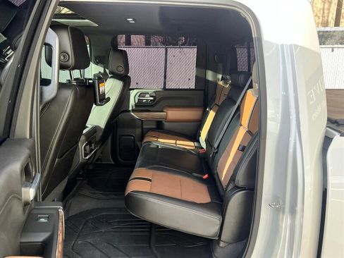 Used 2020 Chevrolet Silverado 3500 High Country w/ Z71 Off-Road Package image 26