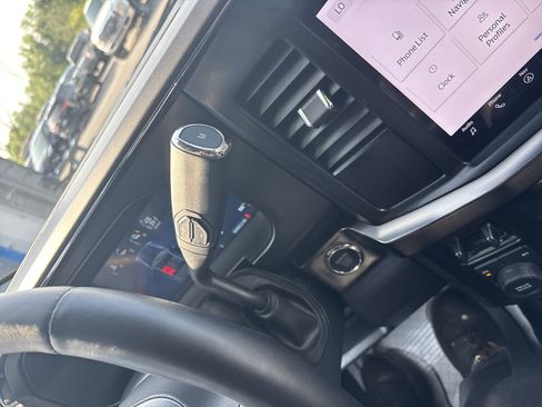 Used 2024 Ford F350 Lariat w/ Camper Package image 23