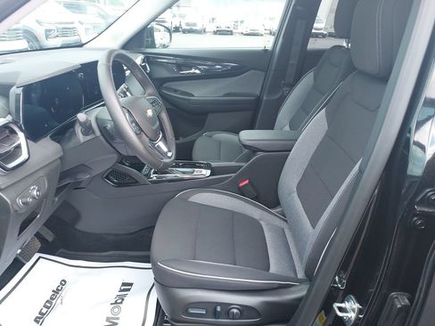 New 2026 Chevrolet TrailBlazer LT w/ Convenience Package FWD image 12