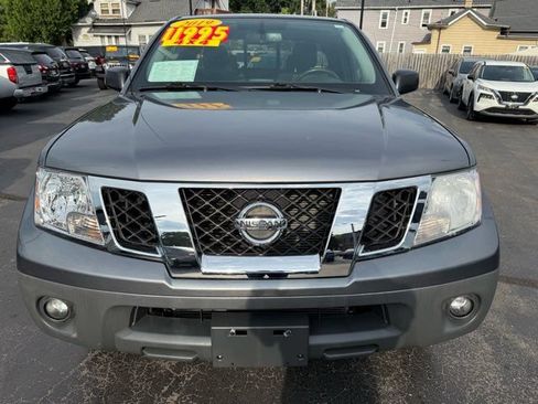 Used 2019 Nissan Frontier SV w/ Value Truck Package AWD/4WD image 2