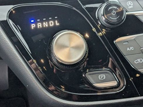 New 2026 Chrysler Voyager LX image 21