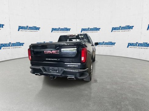 Used 2021 GMC Sierra 1500 Denali w/ Denali Ultimate Package AWD/4WD image 10