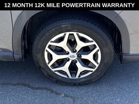 Used 2020 Subaru Forester Premium AWD/4WD image 7