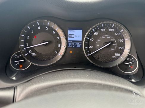 Used 2017 INFINITI Q70 L 3.7 RWD image 17