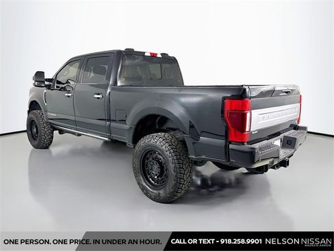 Used 2022 Ford F350 Platinum image 7