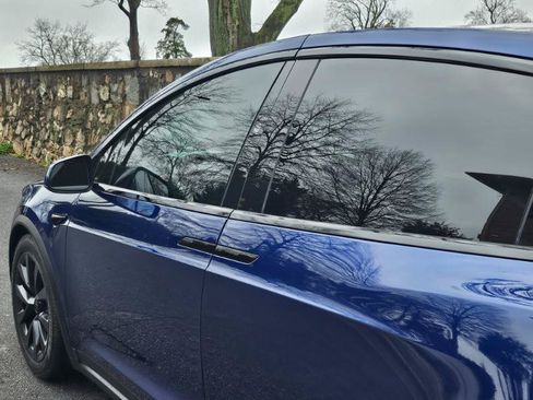 Used 2023 Tesla Model X AWD/4WD image 23