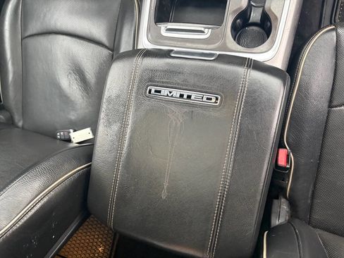 Used 2018 RAM 3500 Laramie Longhorn image 17