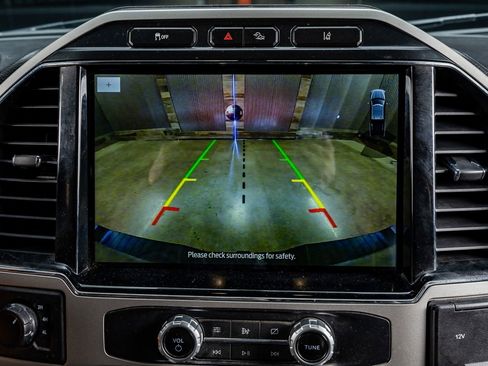 Used 2022 Ford F250 Lariat w/ Tremor Off-Road Package image 24