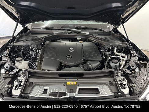 Certified 2026 Mercedes-Benz GLC 300 image 31