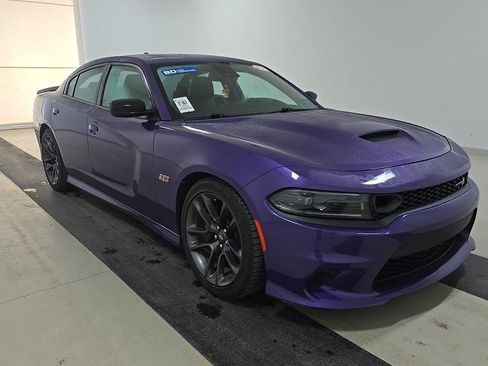 Used 2023 Dodge Charger Scat Pack w/ Technology Group RWD image 11