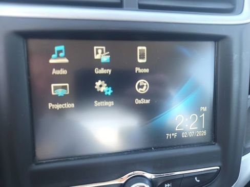 Used 2017 Chevrolet Sonic LS image 10