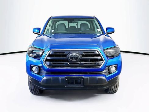 Used 2018 Toyota Tacoma SR5 image 6