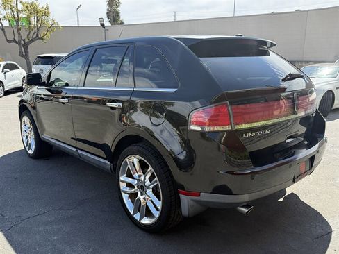 Used 2010 Lincoln MKX 2WD image 10