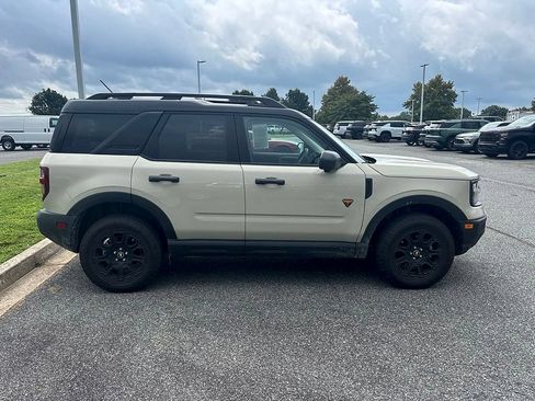 Used 2025 Ford Bronco Sport Badlands w/ Badlands Tech Package AWD/4WD image 12