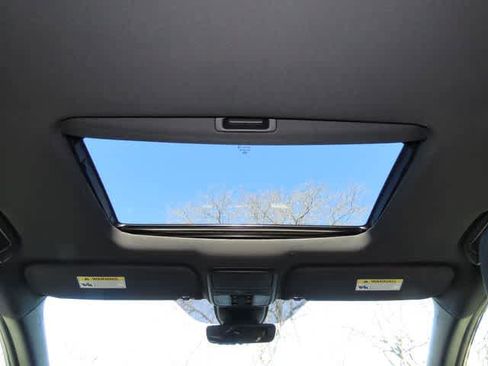 Certified 2023 Honda Odyssey Sport image 25