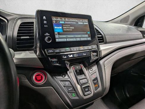 Used 2019 Honda Odyssey Touring image 13