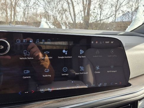 New 2026 Chevrolet Suburban Premier image 15