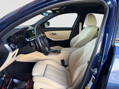 Used 2019 BMW 330i xDrive Sedan w/ Driving Assistance Package AWD/4WD image 12