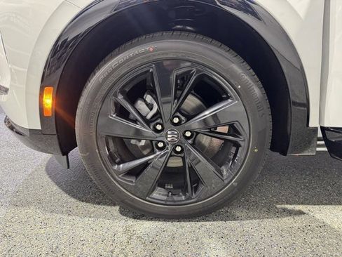 New 2025 Buick Envision Sport Touring image 28