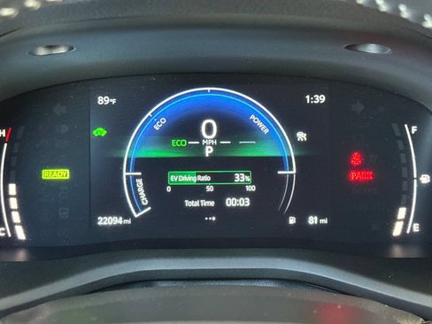 Certified 2025 Toyota Camry SE w/ Convenience Package FWD image 25