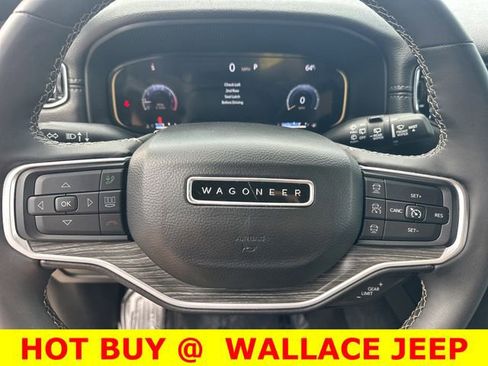 Certified 2024 Jeep Wagoneer Series II w/ Flexible Seating Group AWD/4WD image 20