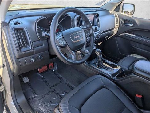 Used 2022 GMC Canyon AT4 image 9